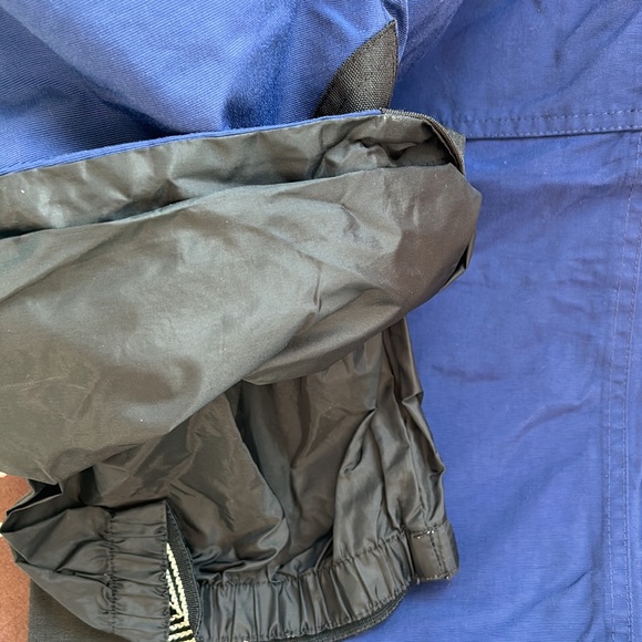 Obermeyer snowboard pants - Picture 8 of 10